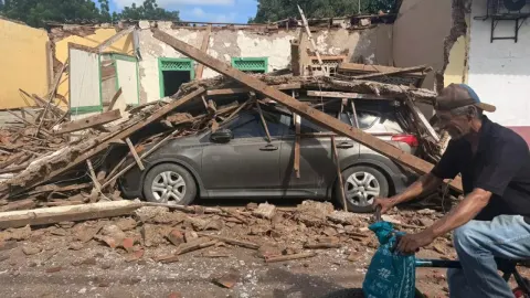 7,7 büyüklüğündeki depremin ardından Panama yaralarını sarıyor. Halk hâlâ korku içinde