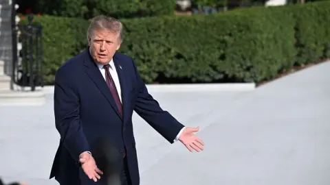 ABD Başkanı Trump, 6 teknoloji liderine ulusal madalya takdim etti