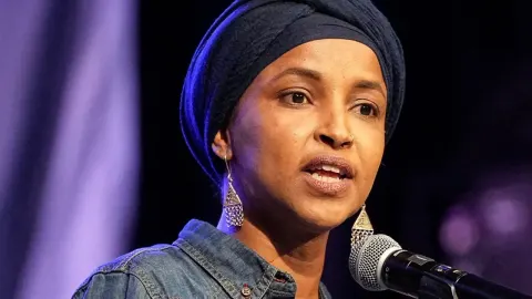 ABD'de Müslüman siyasetçi Ilhan Omar'ın evine baskın yapıldı