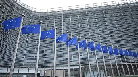 AB'den Ukrayna'ya 2,86 milyar avro savunma desteği