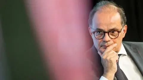 AMB/Moulin: Fransa’ya müdahale için koşullar yok