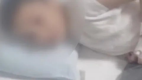 Arkadaşları kolonya dökülüp ateşe verdi. 12 yaşındaki çocuk 1 ay tedavi gördü
