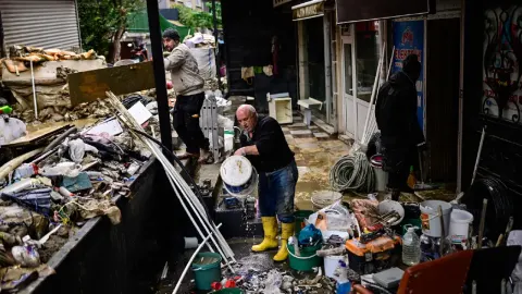 Bakan Bolat duyurdu. Selden etkilenen esnafa destek