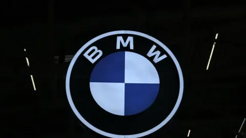 BMW’nin küresel otomobil satışları üçüncü çeyrekte yüzde 6,3 geriledi