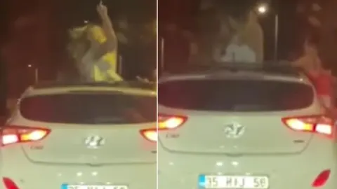 Böyle eğlence olmaz olsun! İki genç kızın yaptıklarına bakın