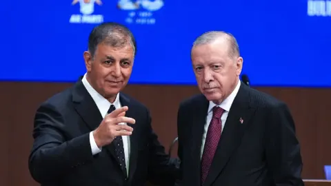 Cemil Tugay AK Parti kararını ilk kez anlattı. "Erdoğan bana güven verdi"