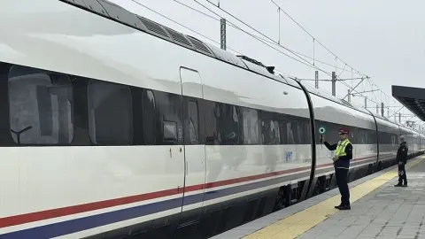 Çerkezköy-Kapıkule Hızlı Tren Hattı'nda ilk yolculuk heyecanı yaşandı