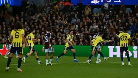 Fenerbahçe, Aston Villa karşısında farklı mağlup oldu