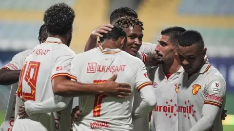 Göztepe, deplasmanda Eyüpspor'u farklı yendi