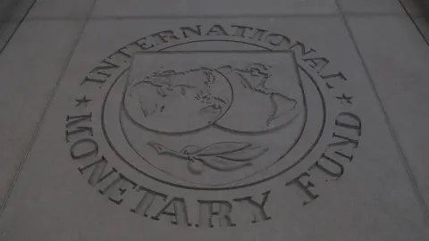 IMF dünya ekonomisinin bu yıl yüzde 3,1 büyümesini öngörüyor