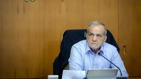 İran Cumhurbaşkanı: Çevrenin, siyasi anlaşmazlıklara kurban edilmemesi gerektiğine inanıyoruz