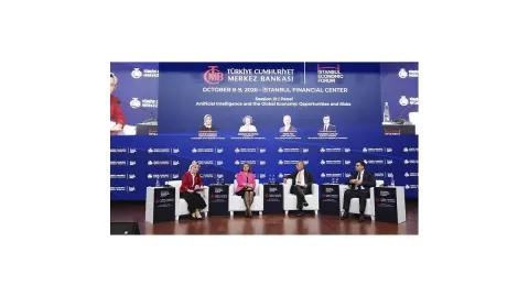 İstanbul Ekonomi Forumu'nda "Yapay Zeka ve Küresel Ekonomi: Fırsatlar ve Riskler" paneli düzenlendi