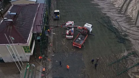 İstanbul Valisi Gül'den sel ve su baskınının etkilediği Ayazağa'da açıklama yaptı