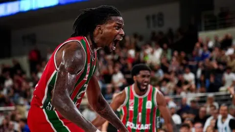 Karşıyaka Basketbol'da öncelik güvenli bölge, sonraki hedef play-off