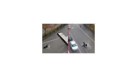 Meteoroloji uyarmıştı! İstanbul'da şiddetli yağmur: Yollar göle döndü