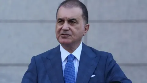 Ömer Çelik, Azerbaycan'ın bağımsızlığının yıl dönümünü kutladı