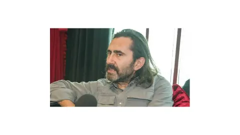 Peker Açıkalın'dan yapımcılara çağrı: Para lazım, tekliflere açığım