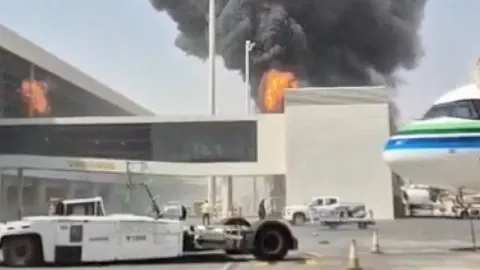 Riyad'daki havalimanına yeni saldırı. Husiler saldırıları üstlendi, yeni tehditler savurdu