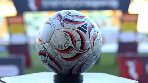 Süper Lig’in en uzun futbolcuları! Devlerin listesinde şaşırtan sıralama