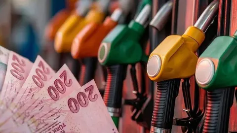 Tarih belli oldu: Benzine indirim geliyor
