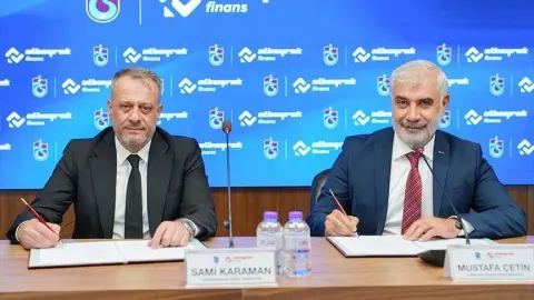 Trabzonspor, Albayrak Finans ile forma şort arkası sponsorluk anlaşması imzaladı