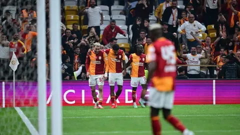Trendyol Süper Lig'de Galatasaray haftayı lider tamamladı