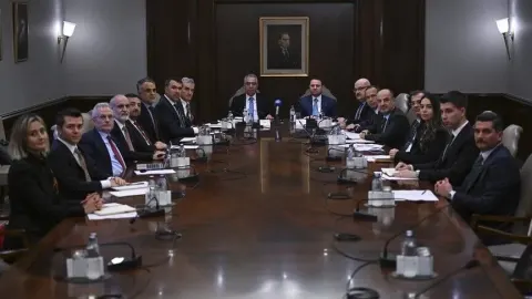 "Türkiye'nin Yeni Anayasa Gündemi" başlıklı toplantı düzenlendi