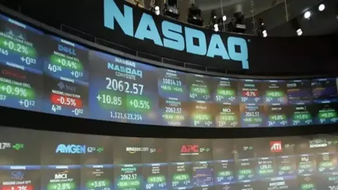 Wall Street'te petrol ve Fed baskısı: Nasdaq yüzde 1,25 geriledi - Ekonomi Haberleri