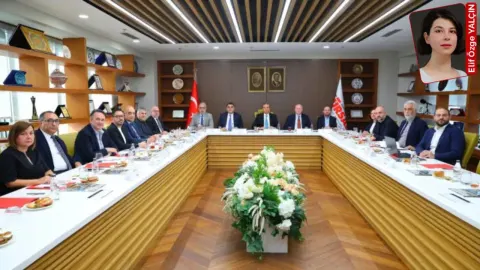 Yabancı seyahat platformları düzenlemesi ‘dijital kapitülasyon’ olarak değerlendiriliyor: Acentelere rekabet kıskacı