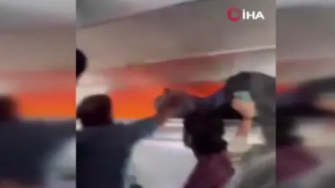 Yolcunun cihazı uçakta yangın çıkardı